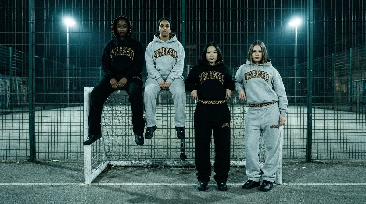 La crew NUVORI dans une cage de foot la nuit